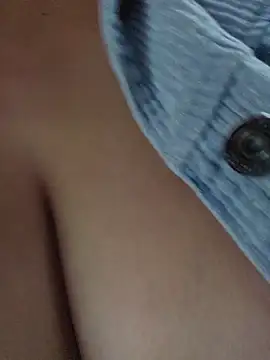 Amanita_25 - Finguers my pussy