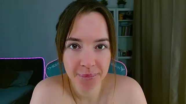 Eva_Allen - SQUIRT LIKE WATERFALL