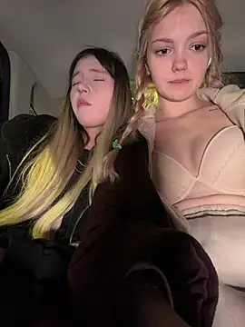 Elsawhere - nancy show ur PUSSY closer!! IN UBER
