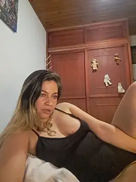 Vanderlux333 - "Lush 4"