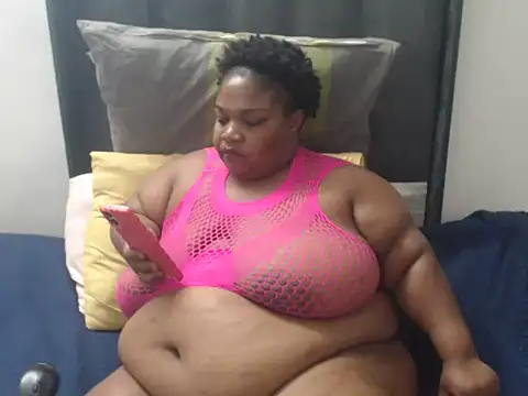 BBWMIDGET40 - be my king