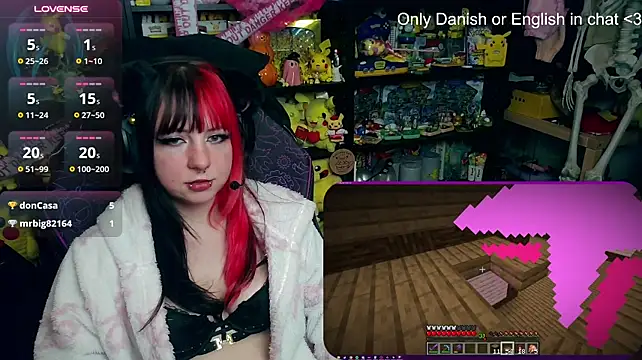 CutieTracer - LAST TIPPER GETS A NUDE IN DM🥰