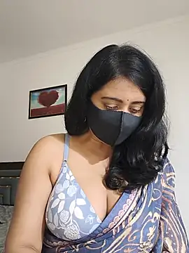 Cute-Maanvi