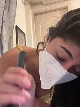 Sarakashmir5 - Pink pussy fingering 🫦