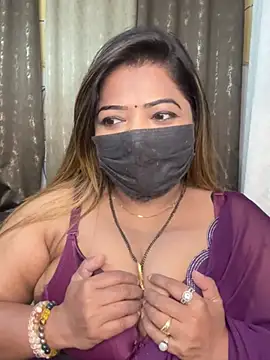 Lovely-Geet - BOOB OILING GEET