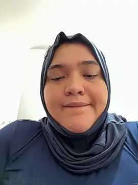 Sweetmuslim01 - fuck cucumber lucy in the kitchen 🍆🥵