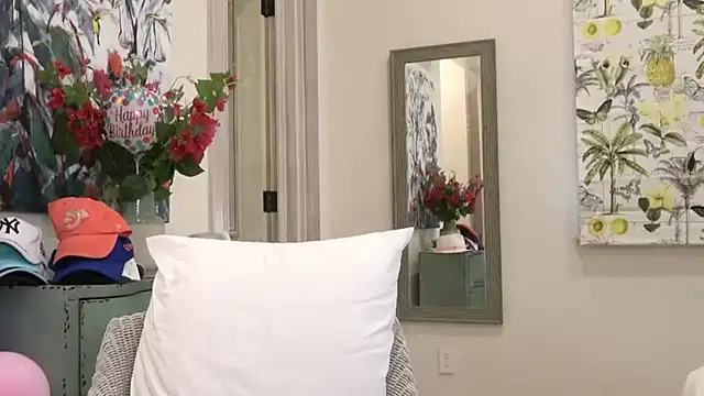 Syzero - orgasm on dildo