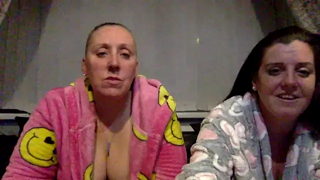 MsRaven_MsRiot - Lick each other out