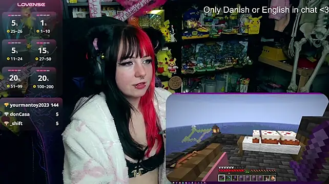 CutieTracer - LAST TIPPER GETS A NUDE IN DM🥰