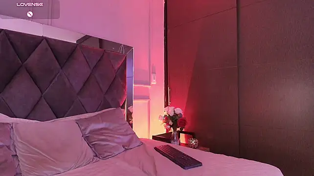 Evelyn__16 - Play with my pussy 🍓🥵