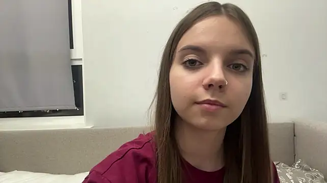 LisaPorse - show panties color