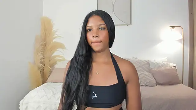 ZOEGARNER01 - let's have fun 😈🔥