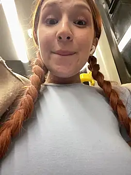 Katexxxx - massage boobs hard on tram 🚃