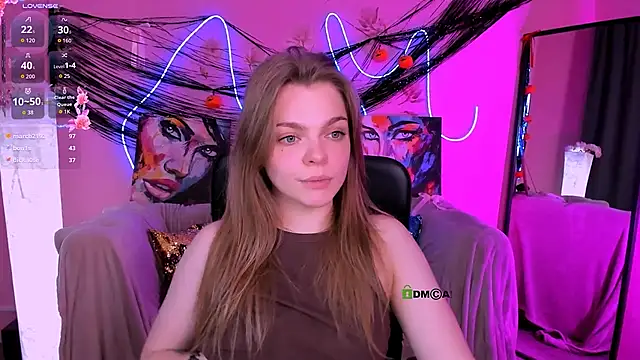 Veronica_bubble - flash boobs 2 girls