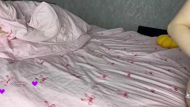 GiovannaLopez - hair bra play boobies