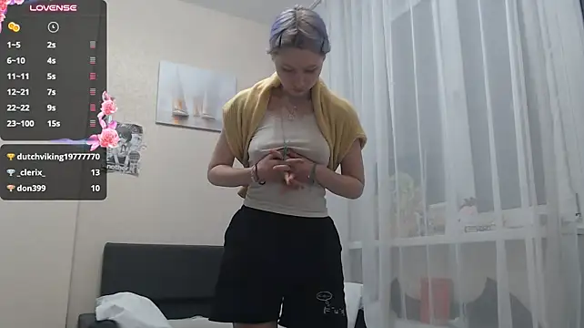 DinaKolter - Would you like to see my panties?