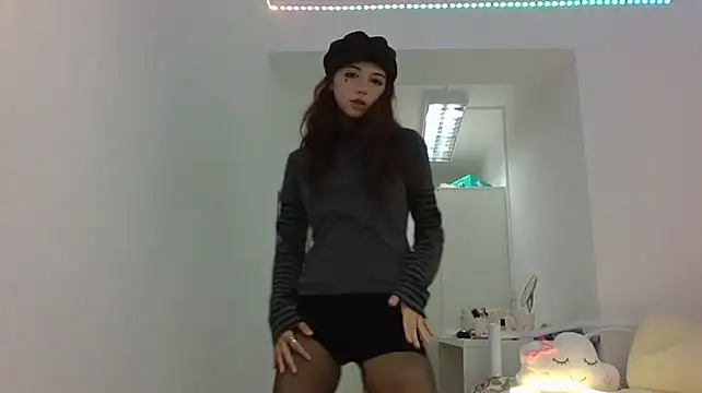 BerniceDigennaro - show my boobs close up