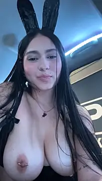 Loren_golden - SPREAD PUSSY + RUB CLIT