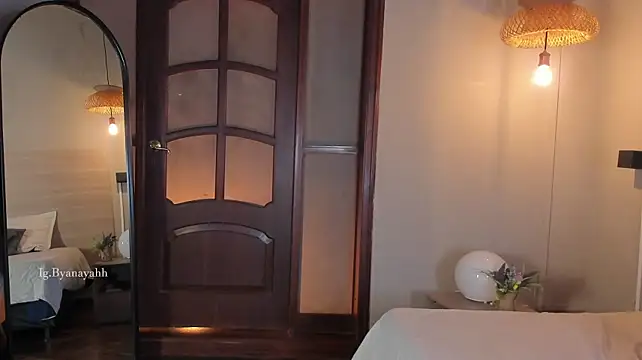 Nayah__ - Make me on fireeeee