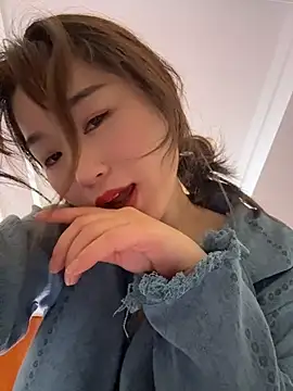 Dian-Sex - 完成目标后全裸并乳液诱惑，再给10分钟控制权