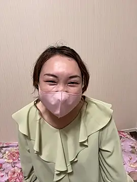 Anna_22 - 上ぽいして谷間あーっぷ