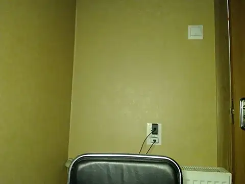 Lola77__ - hi