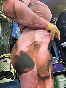 Katti_Barrera - Flash tits +oil 🥵😈