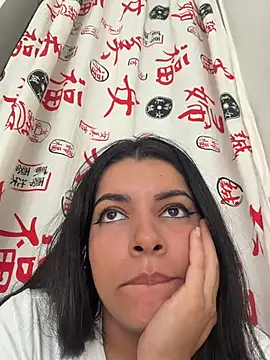 Arianna_Moore - Play With My Plug