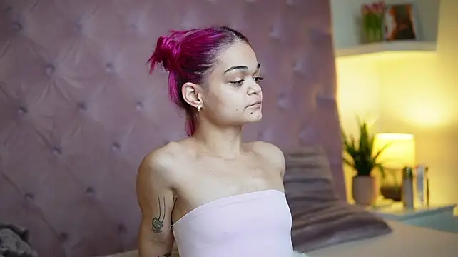 MaiaMini - Let s play😈❤🥵
