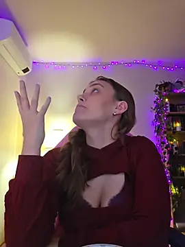 MiaRides19 - I will suck dildo 🙈🙈