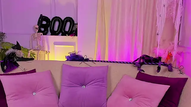 AvaCassidy - NAKED TEASE