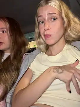 Kira_mia - MAKE US FEEL NAUGHTY IN UBER