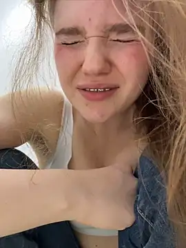 RussianWoman - stay in doggy+show⚡️pussylips⚡️+LTVIDEO