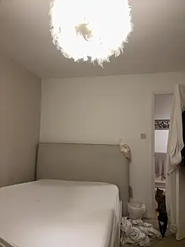 Summerblue_ - Boobs out 5 mins 🔥