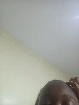 Petite-babe