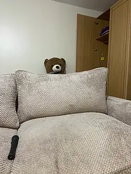 Ssexyie_juls - SPREAD ASS DOGGY