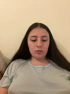 Angela80 - Complètement nue