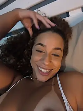 Vivianeleoa - Gozar mais gemendo
