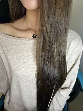 Yiyina_17 - 😲😴😴😴