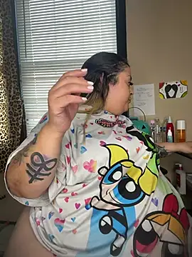 Tillymarie - Dildo in asshole for 5 min