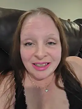 CanadianQueen1973 - Show pussy