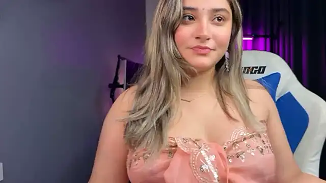 Demieliss - ''''shower some love'''''🦋 🎀