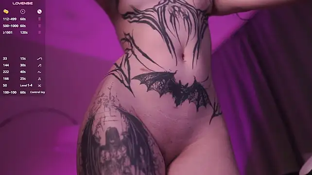 Miuri_miy - Spread wet pussy close to cam