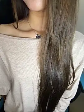 Yiyina_17 - 😲😴😴😴