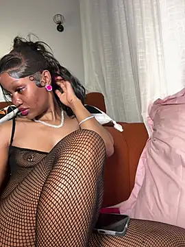 Sexxyronn - MAKE ME CUM