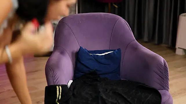 LeylaSaint - first orgasm of the day