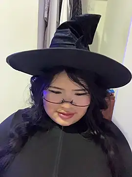 Cannella_0 - Tetas afuera+oral dild
