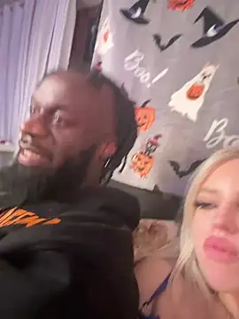 MacTroy - Blowjob Action😺💦