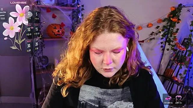 Cassie_xKiss - change clothes