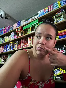 Lannabellx - Boobs in the market 🤫